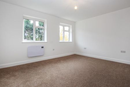 3 bedroom terraced house to rent - Photo 3