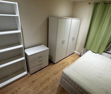 6 bedroom house of multiple occupation to rent - Photo 2