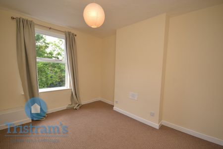 3 bed Mid Terraced House for Rent - Photo 2