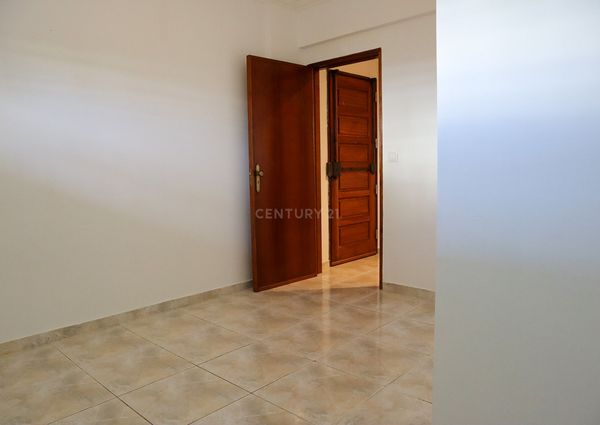 Arrendamento | Apartamento T1+1 | Amadora