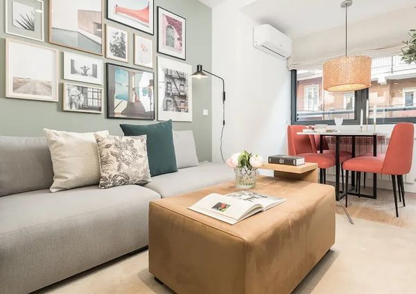 Calle de Francisco Gervás, Madrid, Community of Madrid 28020