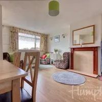 Green Dell, Canterbury - Photo 1