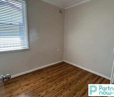 17 Anthony Road, TAMWORTH NSW 2340 - Photo 3