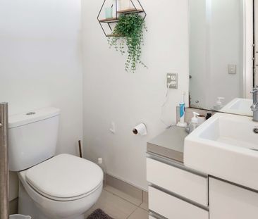 Maungaraki Living - Photo 6