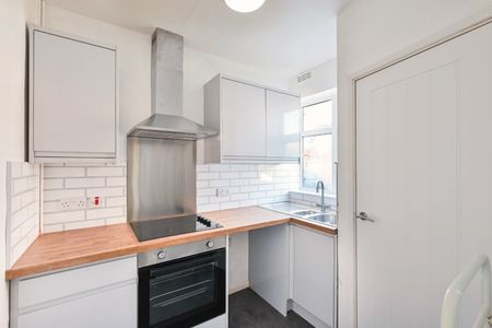 1 bedroom apartment to rent - Photo 4