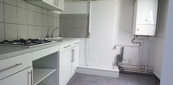 Location Appartement 2 pièces 41m² PERPIGNAN 66000 - Photo 2