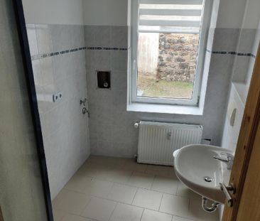 O308W1 - Kleine 2-Raum Wohnung mit EBK und Terrasse im Parkviertel - Photo 1