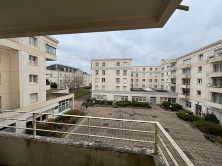 Appartement à louer, 4 pièces - Angers 49000 - Photo 4