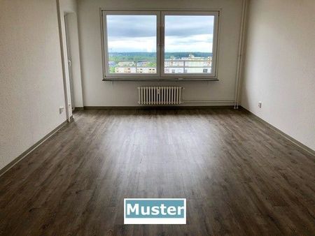 frisch renovierte 3-Zimmer-Wohnung mit Vollbad und verglaster Loggia - Foto 2