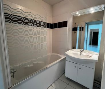 Location Appartement 2 pièces 42m² ST ANDRE DE CUBZAC 33240 - Photo 6
