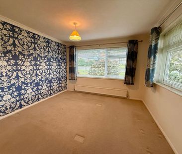 2 bedroom detached bungalow to rent - Photo 3