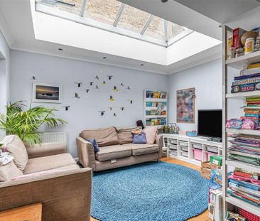 4 bedroom detached house to rent - Photo 6