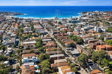 Bondi Beach - Photo 5