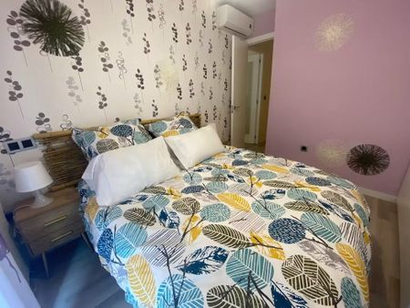 Calle de Povedilla, Madrid, Community of Madrid 28009 - Photo 4