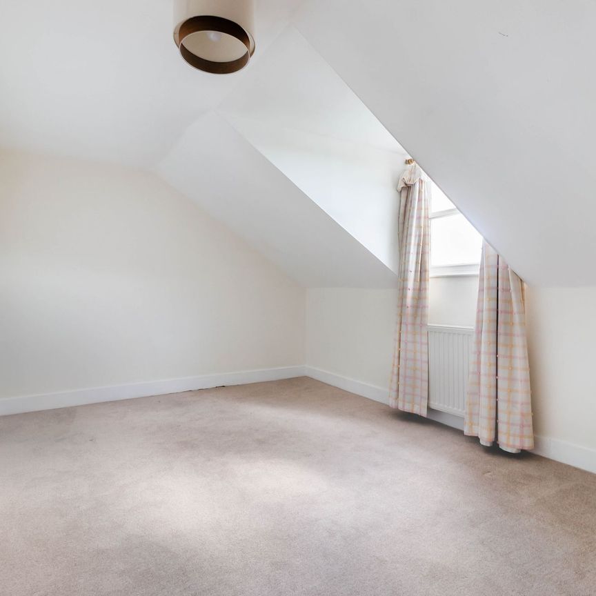 Priory Crescent, Lewes, BN7 - Photo 1