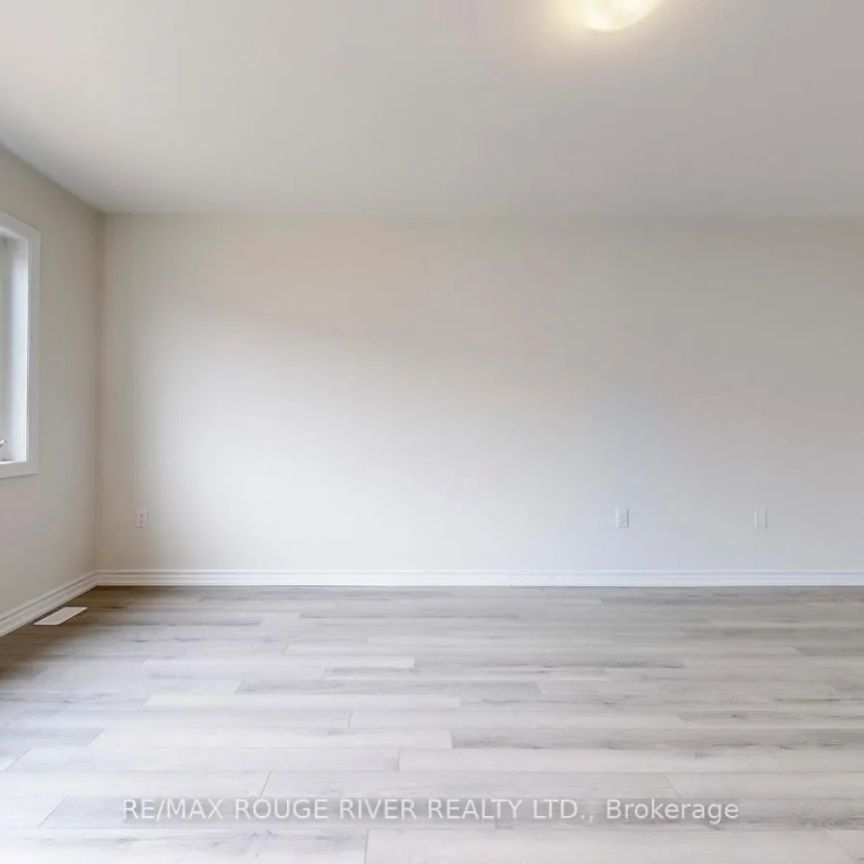 15 PRUDHOE TERRACE - Photo 1