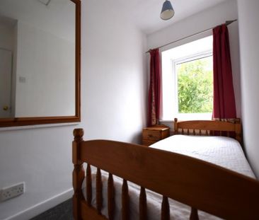 2 Bedroom Terraced To Let - Photo 3