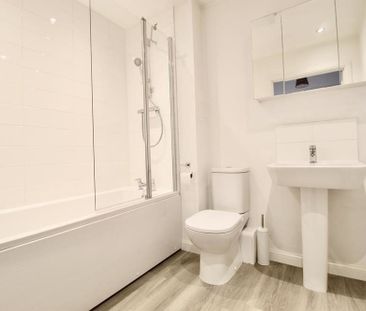 Ocean Apartments, Park Road, Top Floor, AB24 - Photo 2