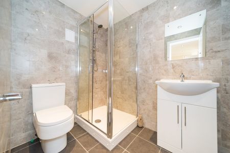 One Bedroom First Floor Flat to Rent in Bromley - Photo 4