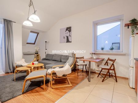 Blisko centrum,2 pokoje,balkon, parking- Krowodrza - Photo 3