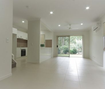 Townhouse in Sought After Area - Photo 2