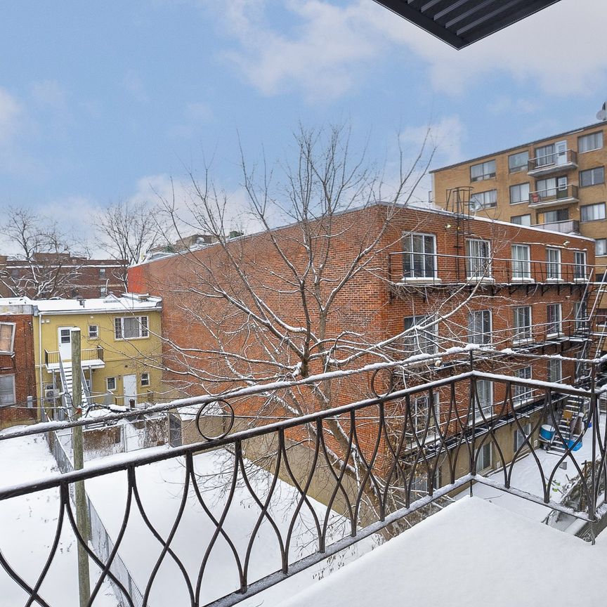 2425 Av. Madison Montréal (Côte-des-Neiges, QC H4B - Photo 1