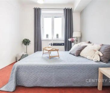 Klidné bydlení s výhledem do zeleně: Pronájem 2+kk s lodžií, Brno –... - Photo 4