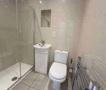 3 bedroom detached bungalow to rent - Photo 6