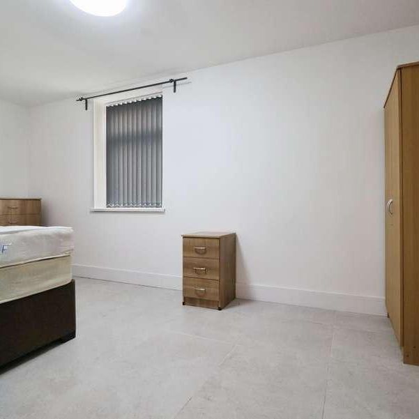 Richmond Road, Cathays, Cardiff, CF24 - Photo 1