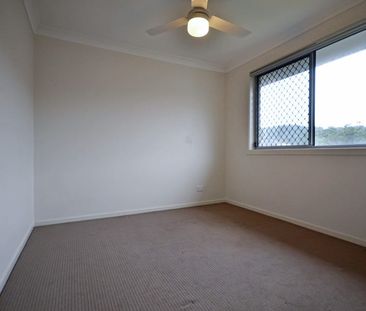 3 Yarborough Road, Cameron Park NSW 2285 - House For Rent | Domain - Photo 5
