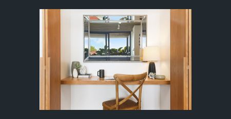 Short Lane - Furnished - Available 3 December - Photo 3