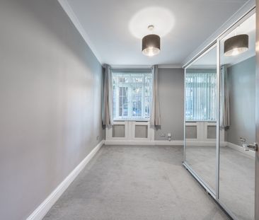 Brook Lodge, North Circular Road, NW11 - Photo 4