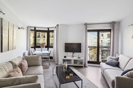 Location Appartement 2 pièces Meublé 51m² PARIS 17ème - Photo 2