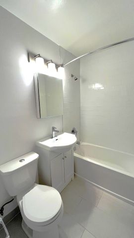For Lease - 1305 Wilson Avenue Unit# 807, Toronto, Ontario - Photo 3