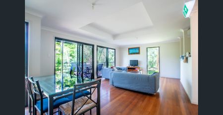 Student Accommodation - STUDENT ONLY! Walking distance to UQ. - Photo 2