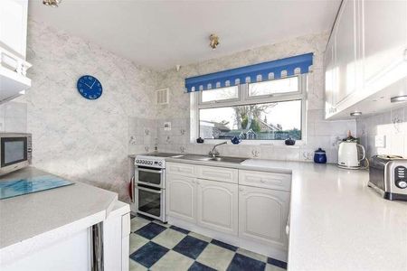 Clappers Lane, Bracklesham Bay, Chichester, PO20 - Photo 2