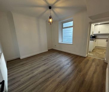 2 bedroom house to rent - Photo 1