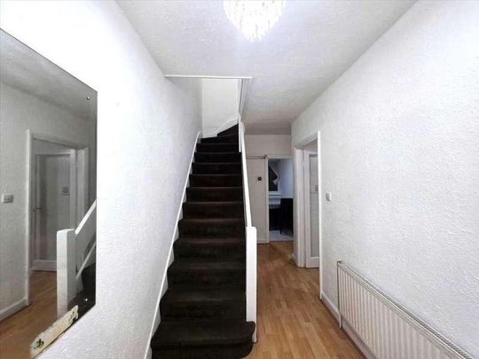 Greenbank Avenue, Wembley, HA0 - Photo 1