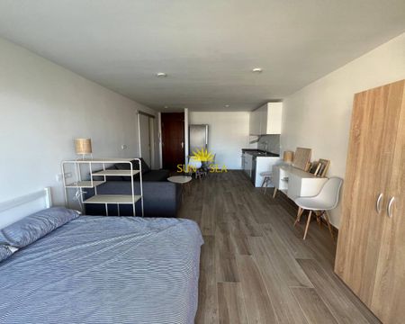 STUDIO IN ALICANTE - Photo 3