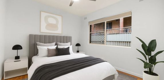 Two Bedroom Apartment in a Convenient Location! - Photo 2