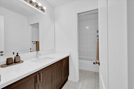 For Lease - 383 Dundas Street Unit# 26, Hamilton, Ontario - Photo 3