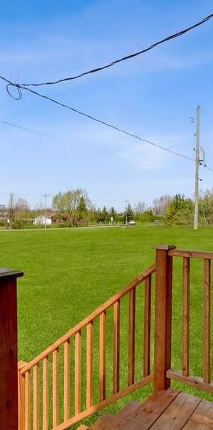 Vaste 61/2 sur 2 étage, style semi-détaché ! NEUF! Décembre 2025, Cour privé - Photo 1