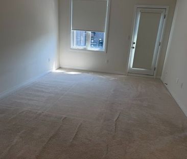 For Lease - 2645 Apricot Lane, Pickering, Ontario - Photo 6