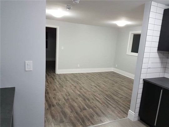 For Lease - 290 Eulalie Avenue Unit# Unit 2 (2nd Floor), Oshawa, Ontario - Photo 1