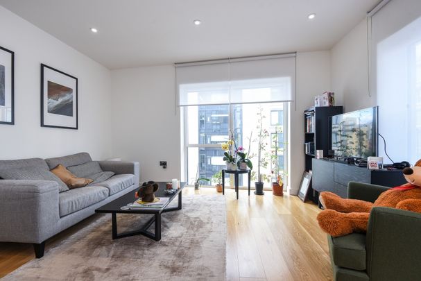 Available from 24/03/2026 - 1 Bed Apartment, Furnished - Photo 1