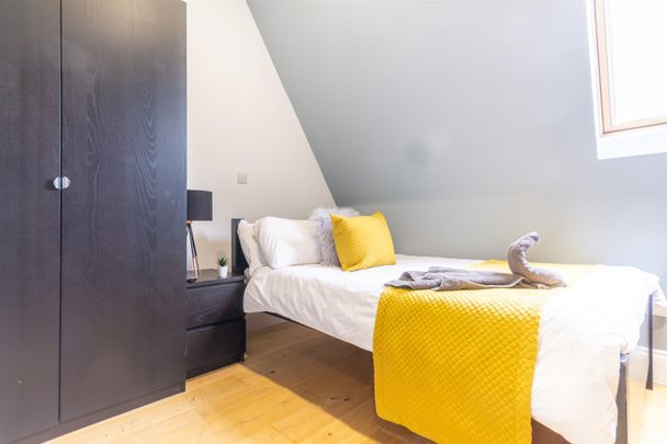 The Bruce Building, City Centre - Photo 1