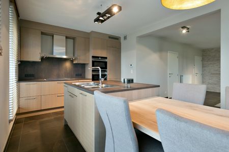 Duplex appartement met drie slaapkamers - Photo 4