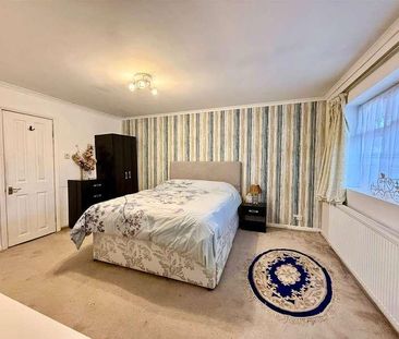 Pankhurst Drive, Bracknell, Berkshire, RG12 - Photo 3