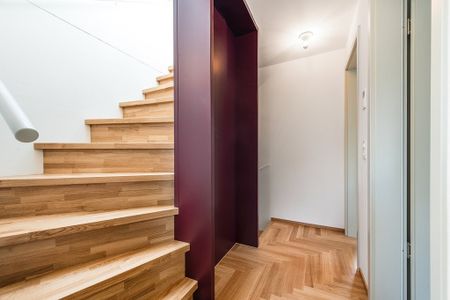 Helle Dach-Maisonettewohnung im beliebten Kreis 6 in Zürich - Photo 3