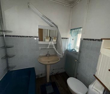 Location Appartement 2 pièces 39m² - Photo 4